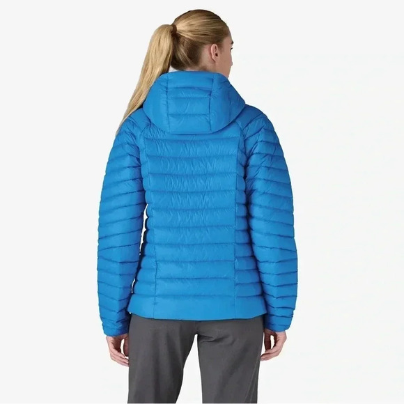 Patagonia Women’s Sweater Hoody - Picture 2 of 6